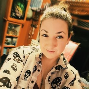 Meet your Posher, Heather